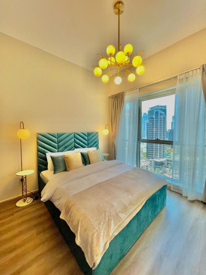 First Class 2Br With Burj Khalifa & Downtown View Dubai Exterior photo