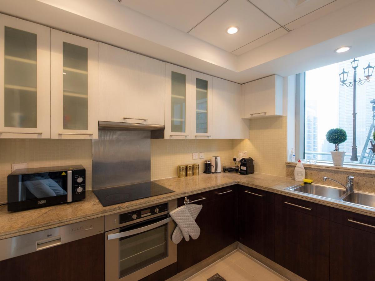 First Class 2Br With Burj Khalifa & Downtown View Dubai Exterior photo